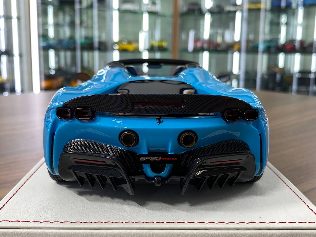 1/18 Resin Model – CE Custom Edition Ferrari SF90 Spider Blue  Limited Edition: 30 pcs