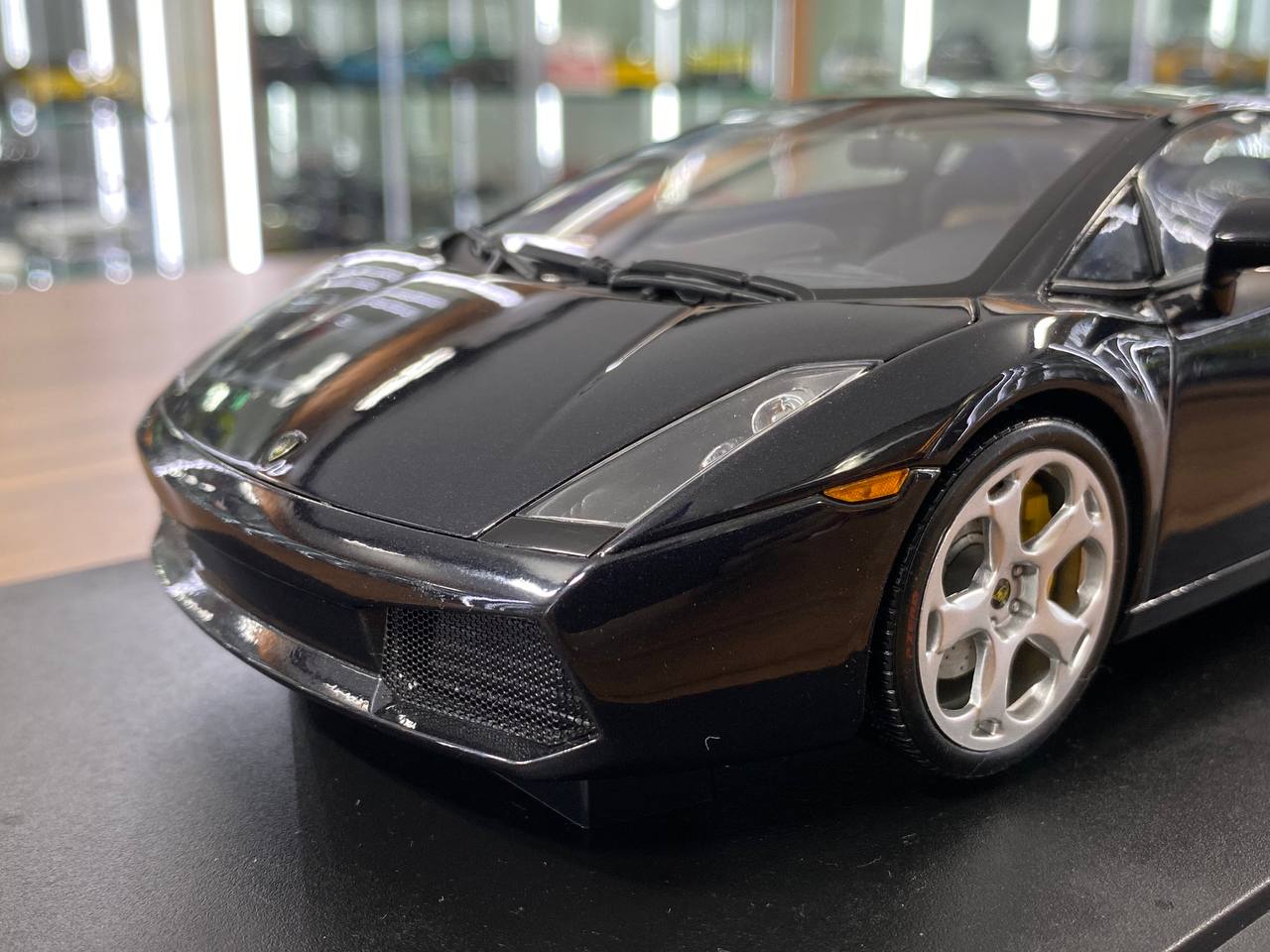 1/18 Diecast Lamborghini Gallardo – Black | AUTOart | Full Opening