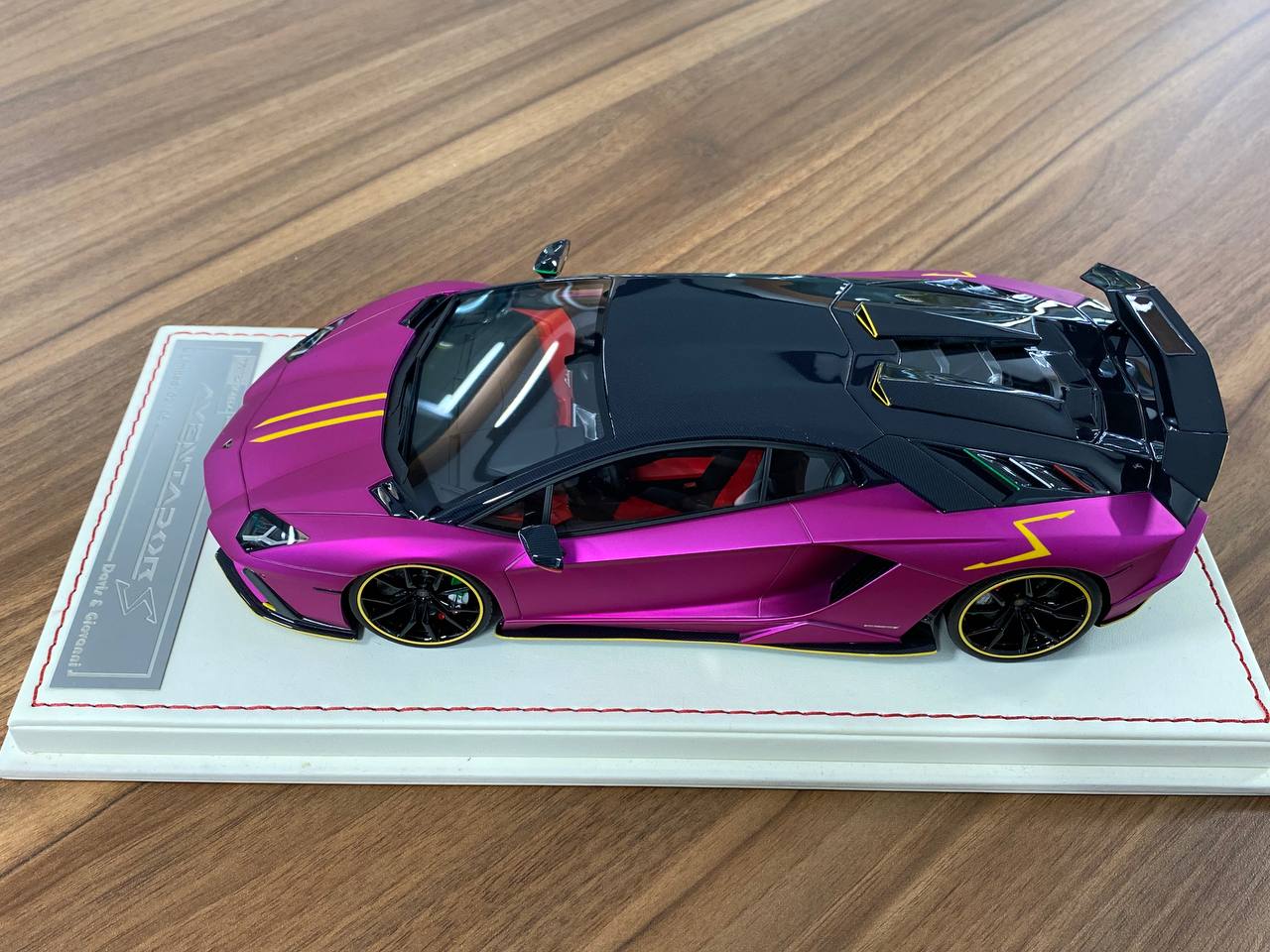 1/18 Davis & Giovanni Lamborghini Aventador S Matt Purple | Resin | Limited 5 pcs