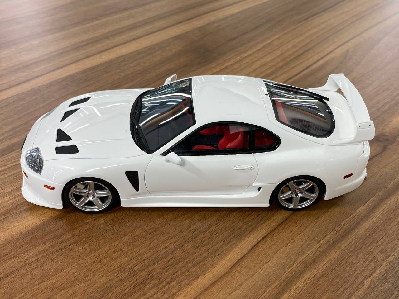 1/18 Resin Toyota Supra 3000 GT TRD white Special No.(33/300) Otto
