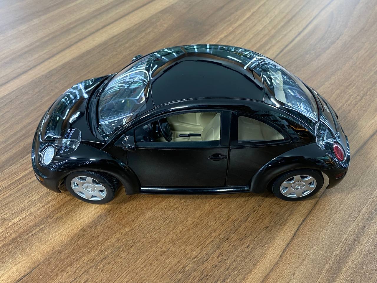 1/18 GATE G Volkswagen BEETLE COUPE BLACK Model Car