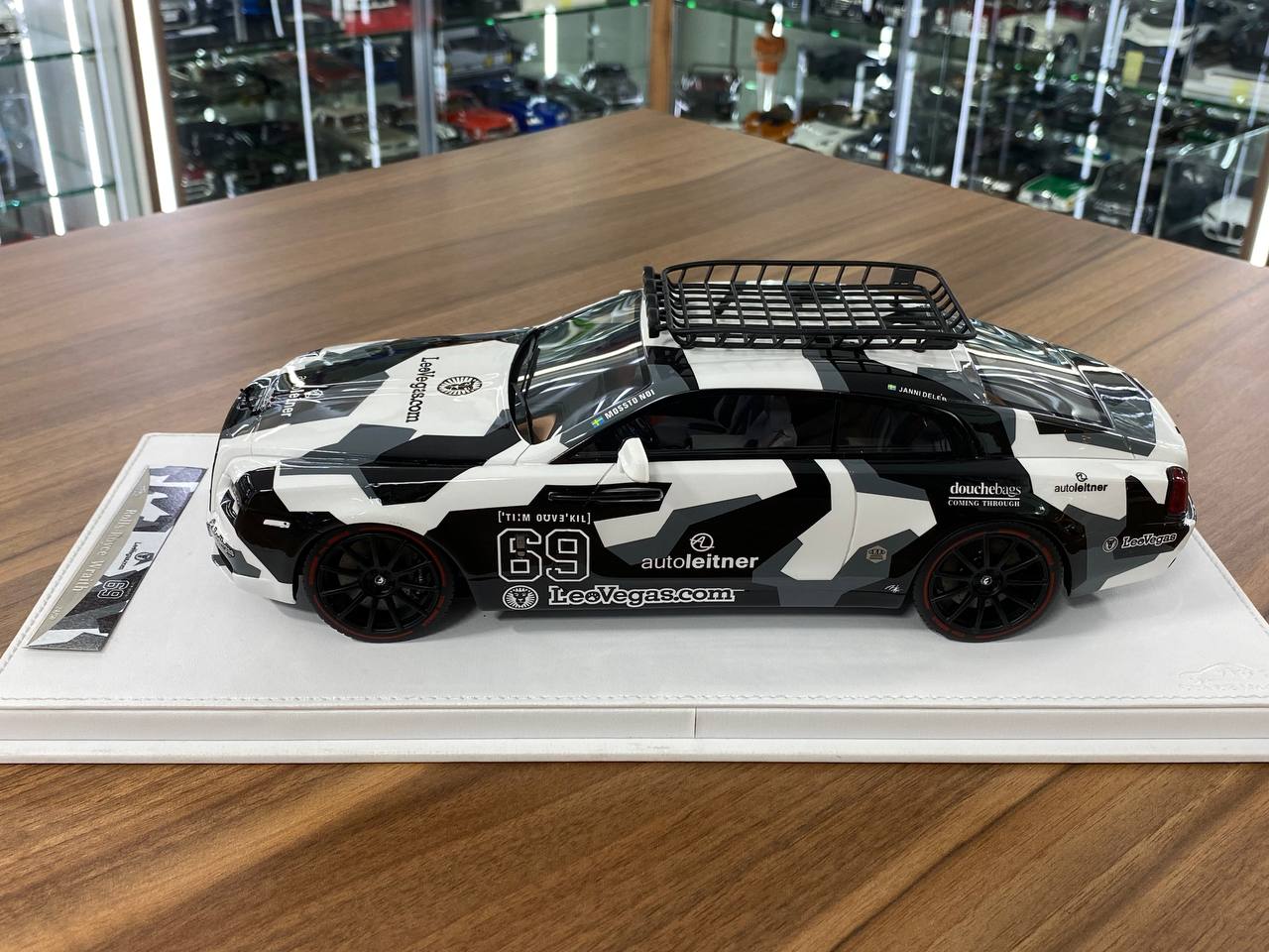 1/18 Resin Rolls-Royce Wraith by VIP Models in Camo Limited Edition - 50 pcs