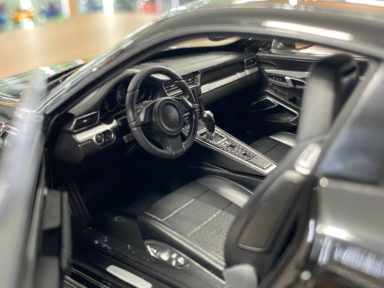 1/18 Welly Metal Diecast - Porsche 911(991) Carrera S in Black
