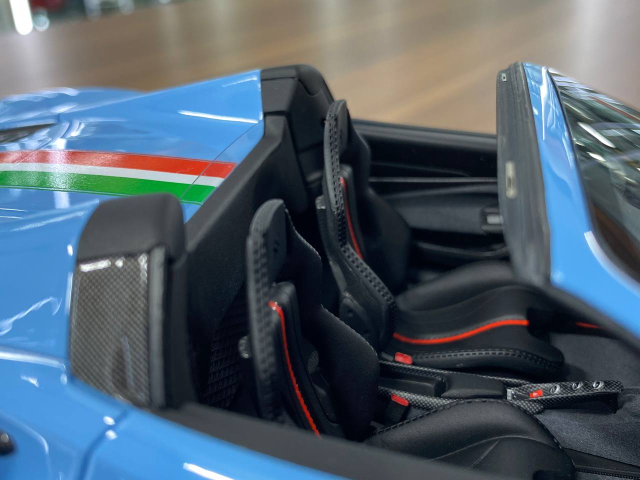 1:18 Resin Model – BBR Deluxe Ferrari F8 Spider – Azzurro La Plata Italian Stripe – Limited to 5 pcs