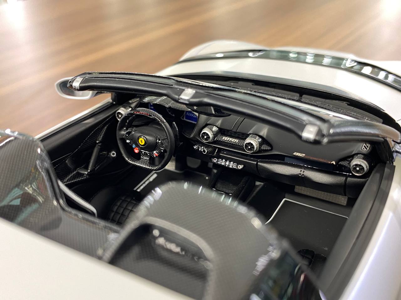 1/18 Resin – BBR Models Ferrari 812 CompetizioneA ( Aperta )Bianco Onda Marina Matt Limited-136 pcs