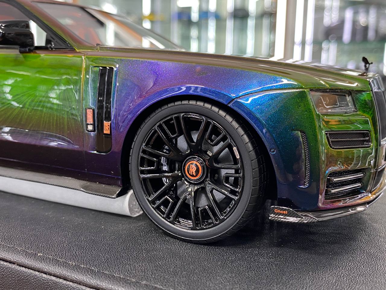 1/18 Resin – VMB Model Rolls-Royce Ghost Artistic Livery  Ltd.Edn - 30 pcs