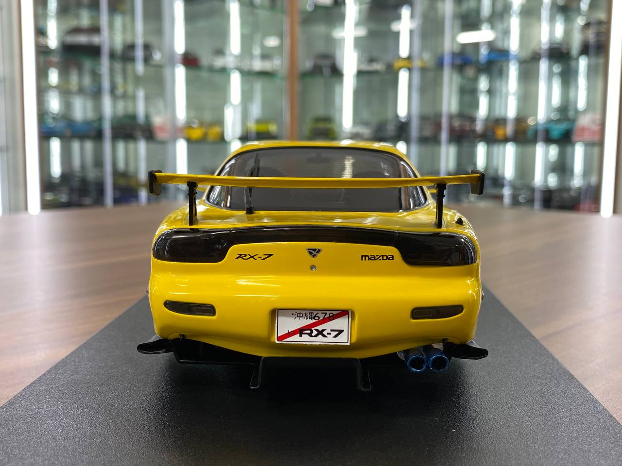 1/18 Diecast Doors opening Solido Mazda RX7 FD RS Streetfighters 1994 Yellow