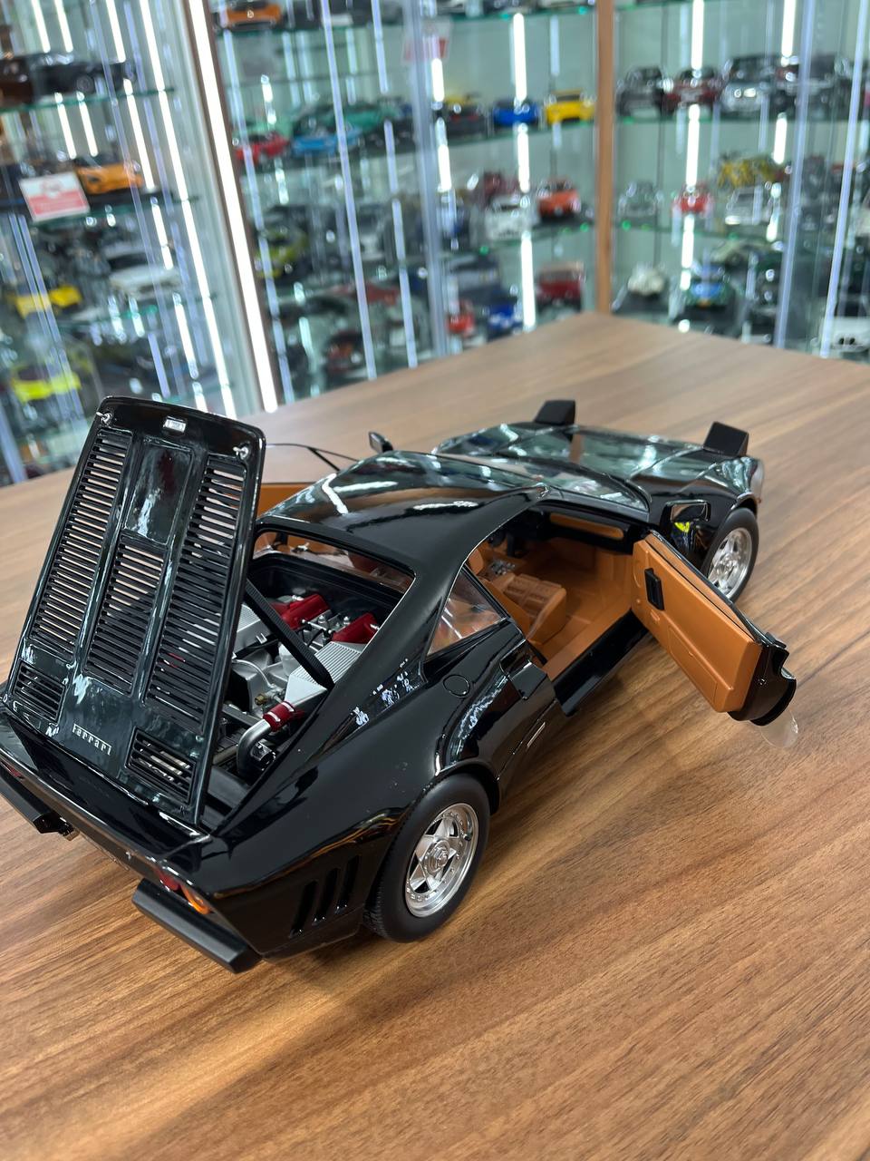 🏎️ KK Models 1:12 Ferrari 288 GTO – Black | Diecast | Partial Opening