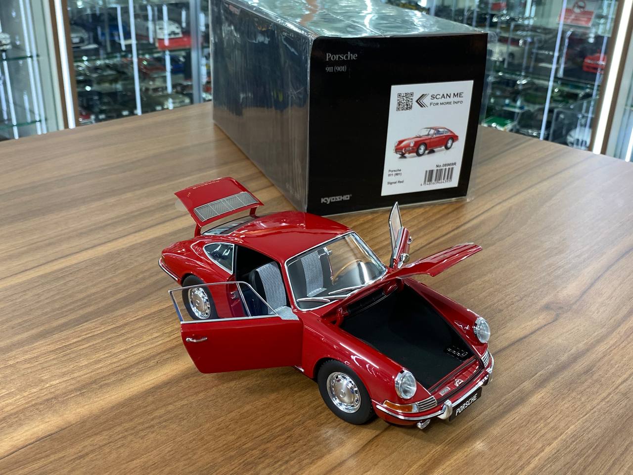 1/18 KYOSHO Porsche 911 (901) Signal Red | Full-Opening Diecast Model