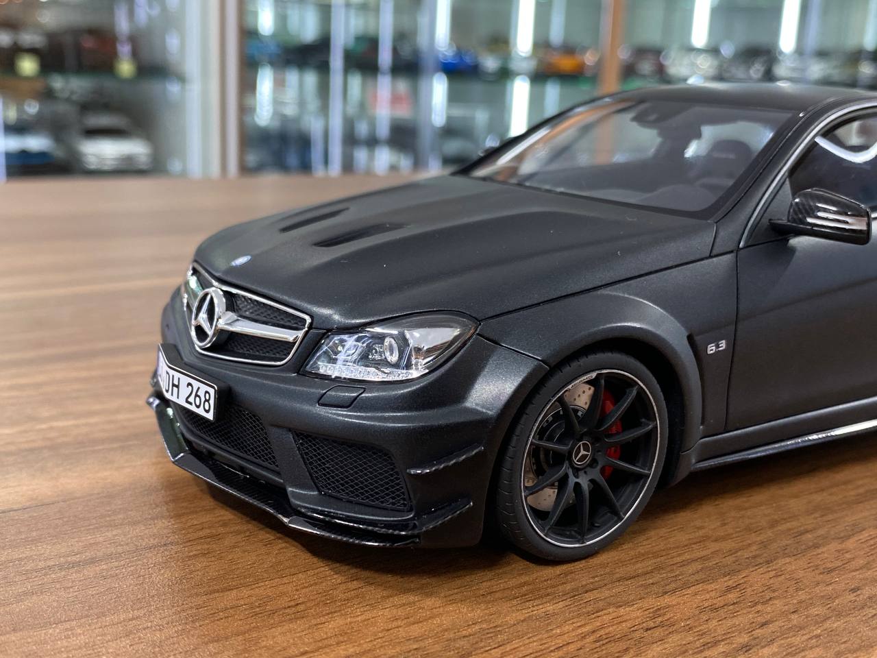 1/18 GT Spirit Mercedes-Benz AMG C63 Black Series Matt Black | Limited Edition