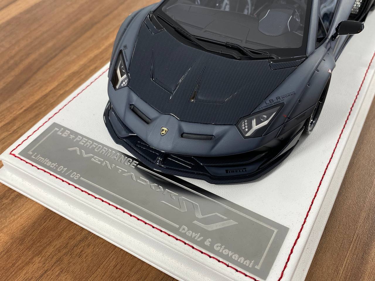 1/18 Resin Model Lamborghini Aventador SVJ – Zero Fighter Edition | Davis & Giovanni