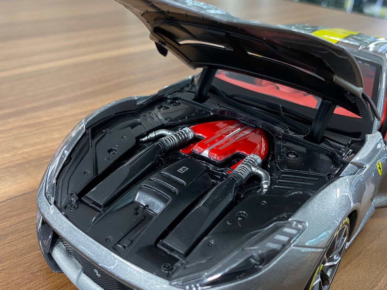 1/18 Diecast Full opening Bburago Signature Series  Ferrari 812 Competizione Grey / yellow stripe