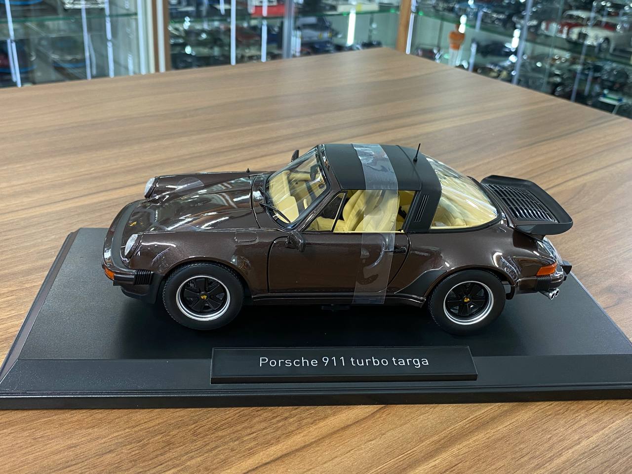 1/18 Metal Diecast - Porsche 911 Turbo Targa 3.3 (1987) Brown Metallic by Norev