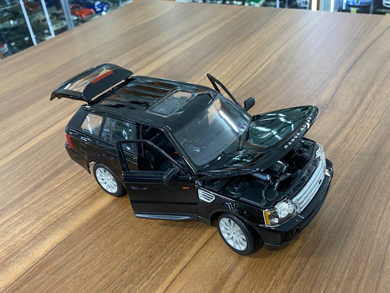 1/18 Diecast Bburago Land Rover - Range Rover Sport (Black) Scale Model Car