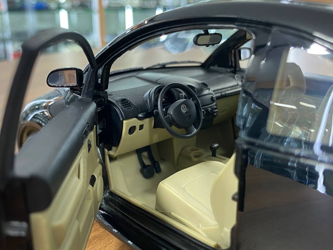 1/18 GATE G Volkswagen BEETLE COUPE BLACK Model Car