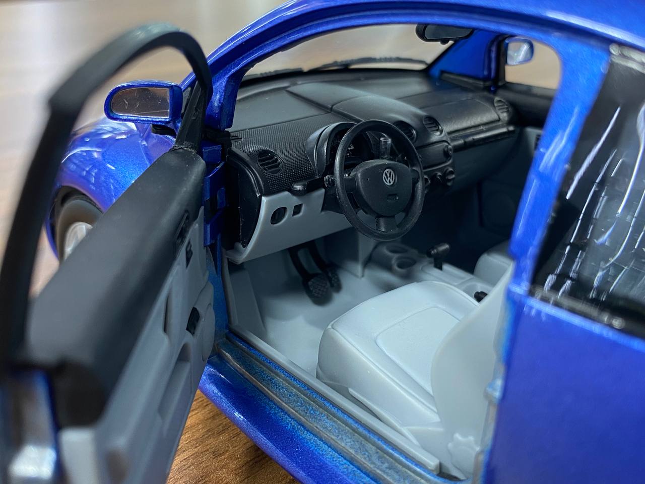 1/18 GATE G Volkswagen BEETLE COUPE BLUE Model Car