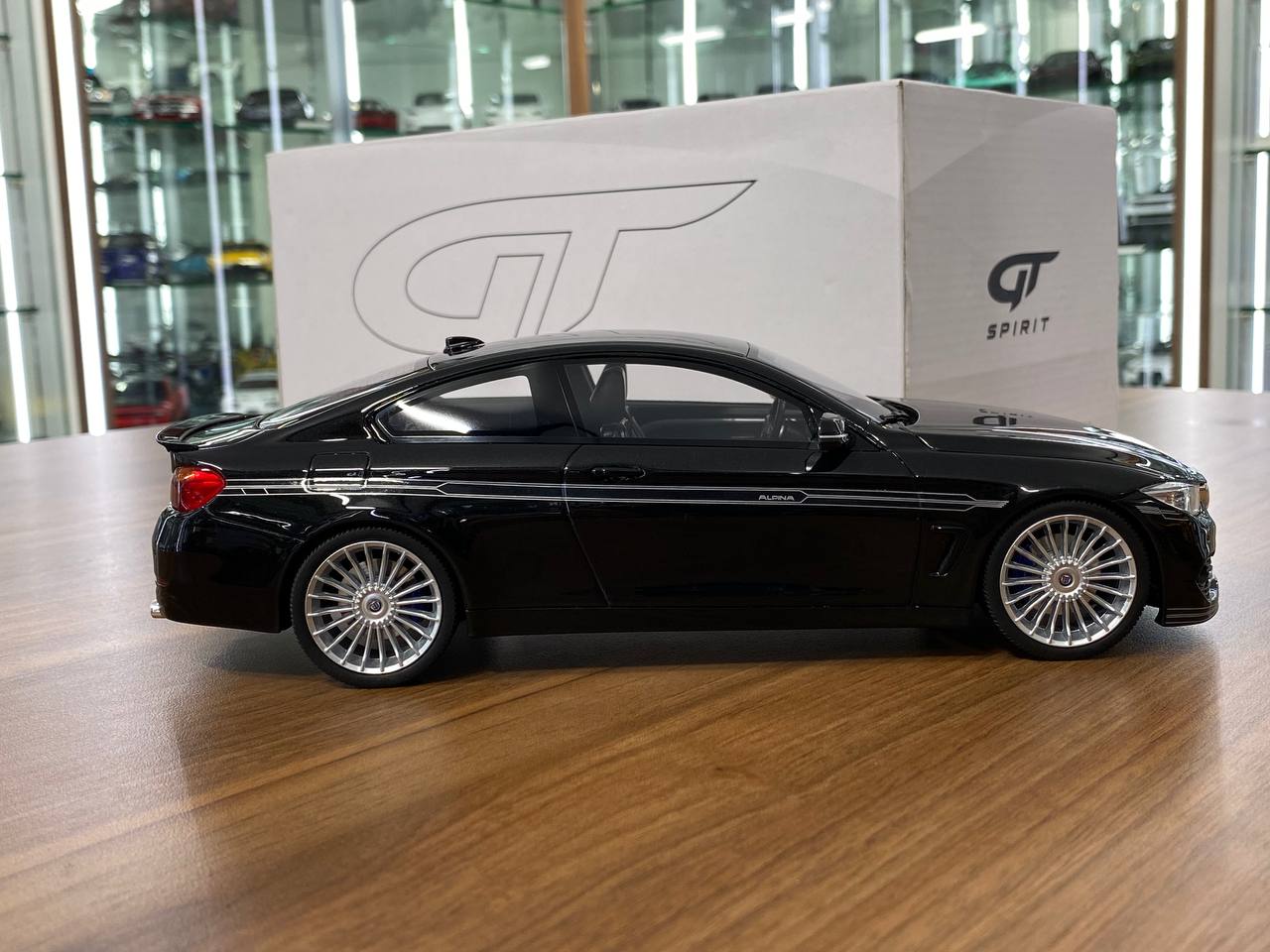 1/18 Resin BMW Alpina B4 Black GT Spirit Scale Model Car