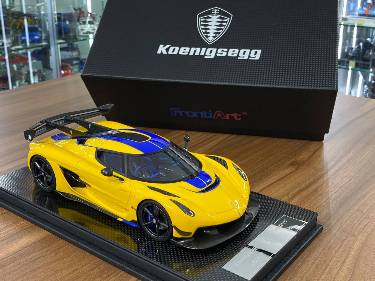 1:18 Resin Model – FrontiArt Koenigsegg Jesko Swedish Flag Yellow (Limited 150 pcs)