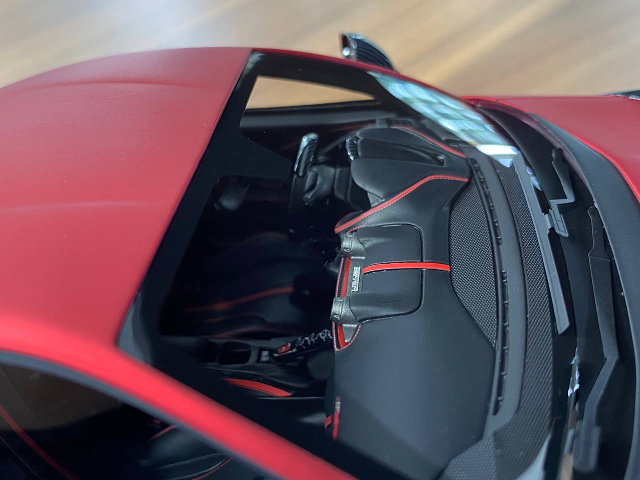 1:18 Resin – Davis & Giovanni Ferrari 812 Superfast Novitec Matt Red Limited 1 of 1