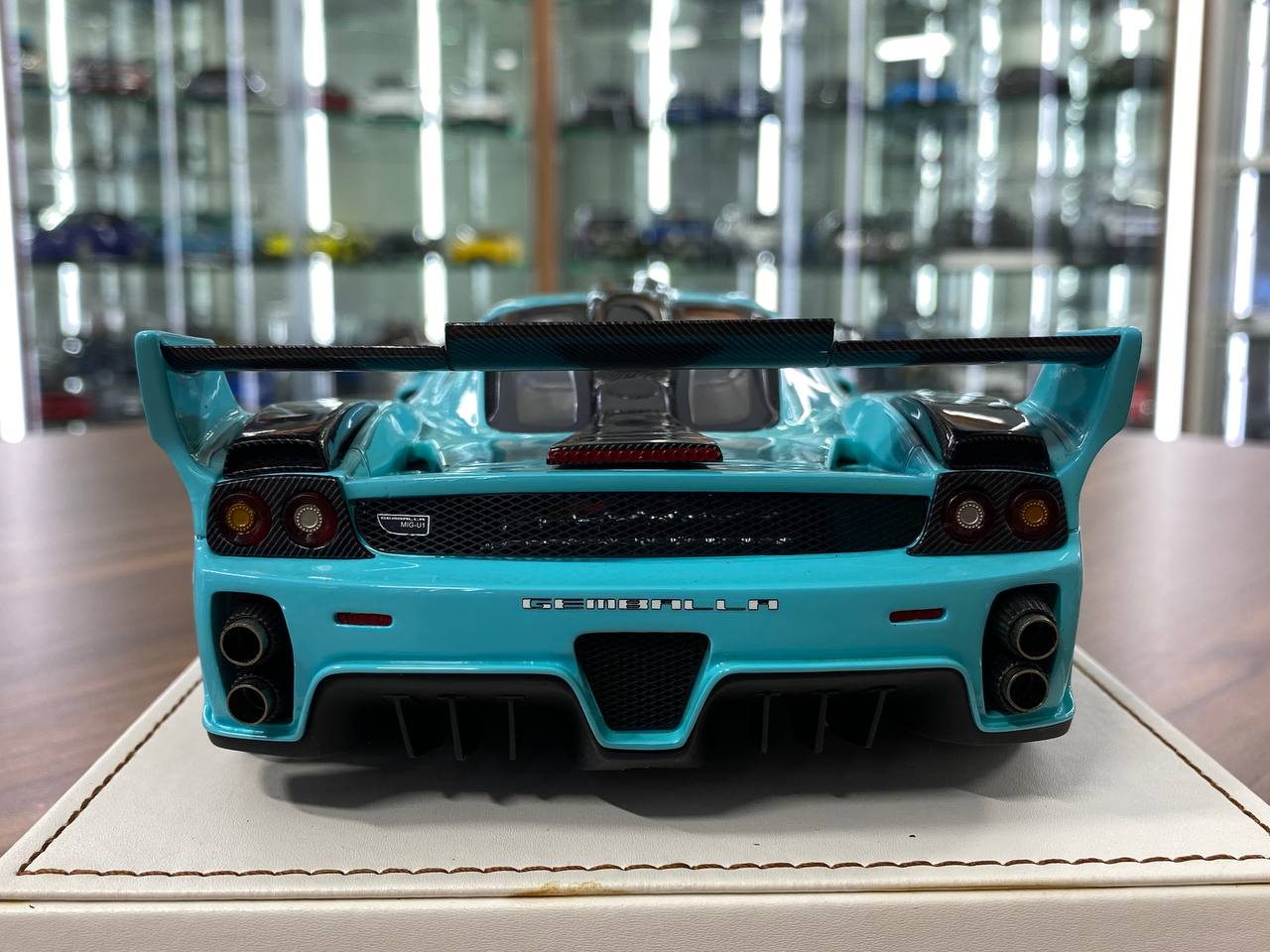 1:18 Resin  – Timothy & Pierre Gemballa MIG-U1 (Ferrari Enzo) Tiffany Blue Limited 50 pcs