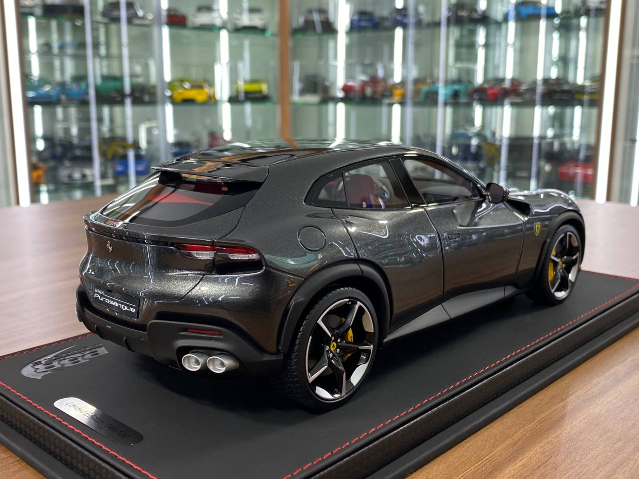 1/18 Resin Model – BBR Models Ferrari Purosangue Grigio Silverstone Limited-100 pcs