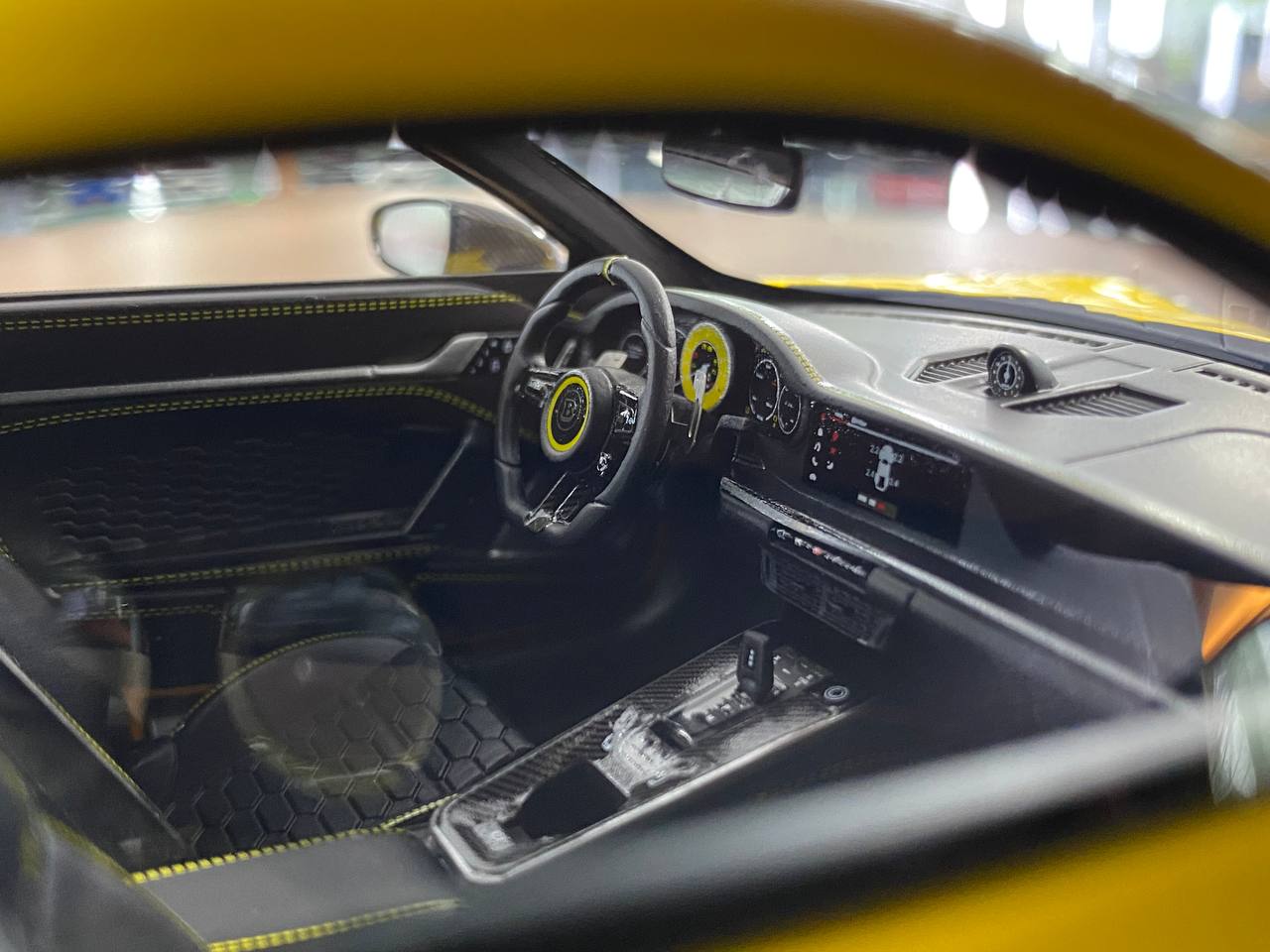 1/18 Resin VIP Model Porsche BRABUS Rocket 900 R Racing Yellow Ltd.Edn.66 pcs