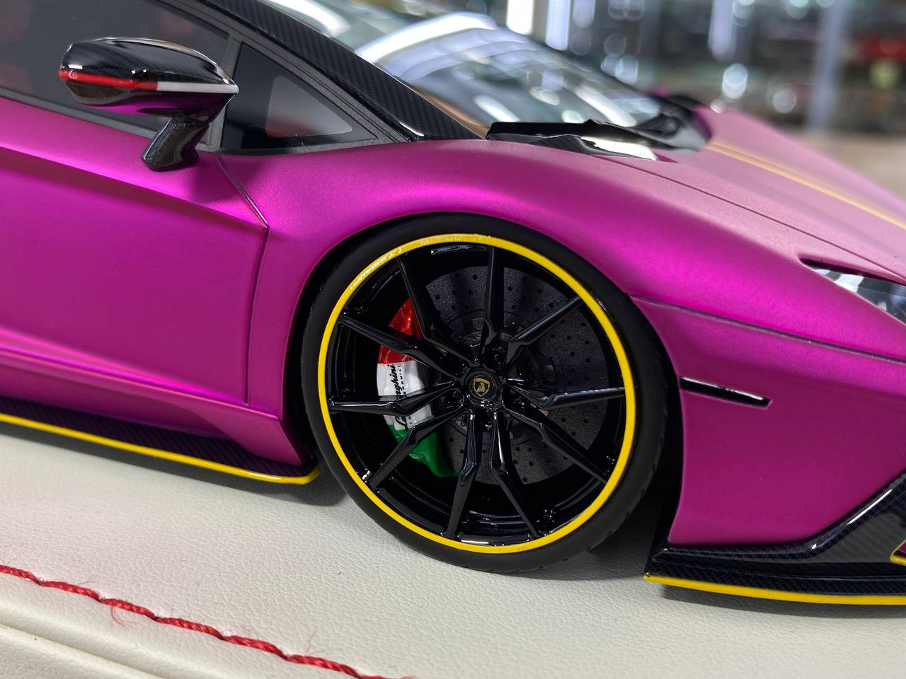 1/18 Davis & Giovanni Lamborghini Aventador S Matt Purple | Resin | Limited 5 pcs