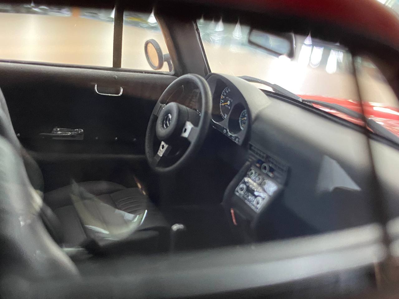 1/18 Mercedes-Benz AMG 300SL Red Model Car by Otto