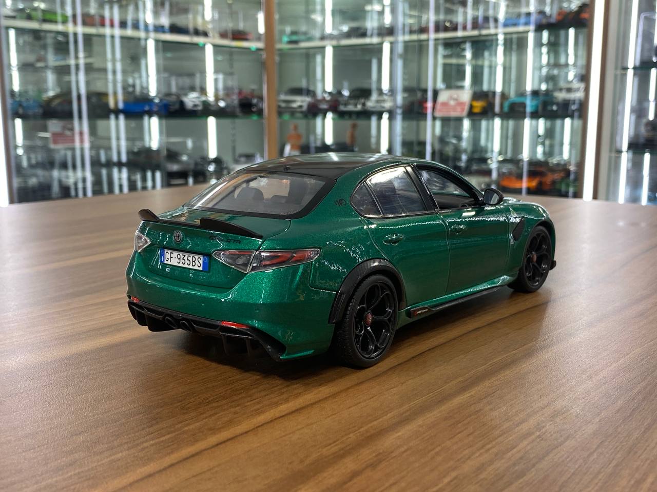1/18 Diecast Alfa Romeo Giulia GTAm 2020 Green Bburago Model Car