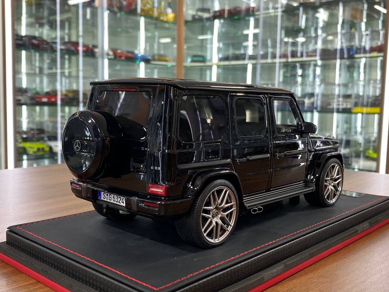 1/18 Resin BBA Models Mercedes Benz G 63 2025 Black Limited 50 pcs