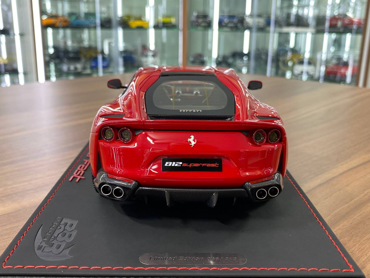 1/18 BBR Models Ferrari 812 Superfast (2017) - Rosso Corsa 322 (Limited 212 pcs)