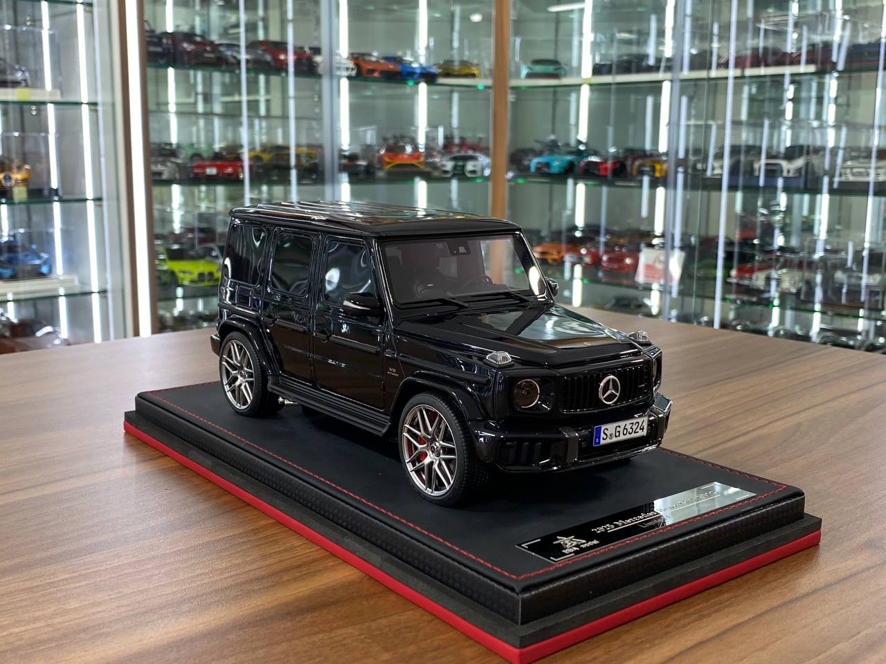 1/18 Resin BBA Models Mercedes Benz G 63 2025 Black Limited 50 pcs