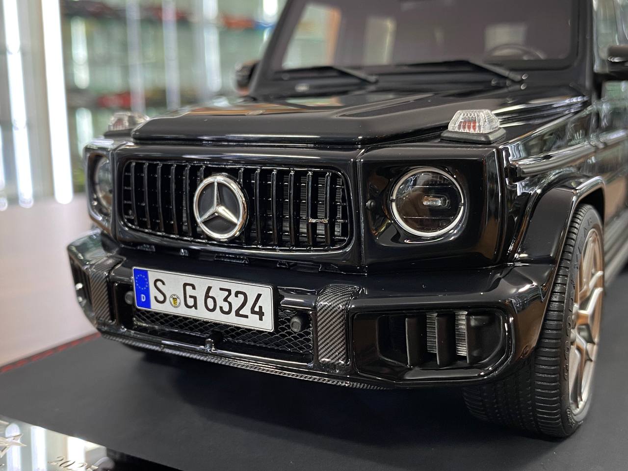 1/18 Resin BBA Models Mercedes Benz G 63 2025 Black Limited 50 pcs