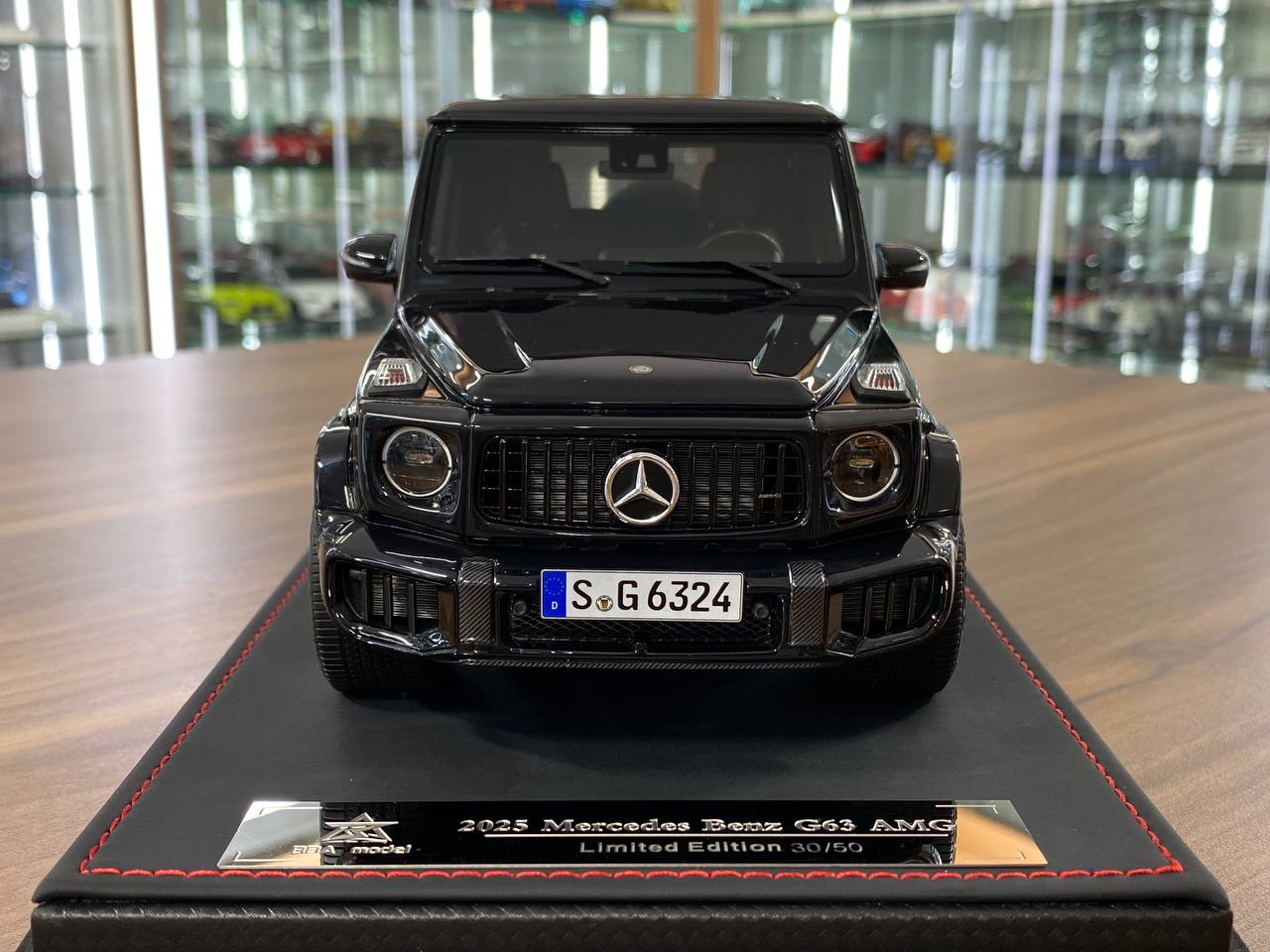 1/18 Resin BBA Models Mercedes Benz G 63 2025 Black Limited 50 pcs