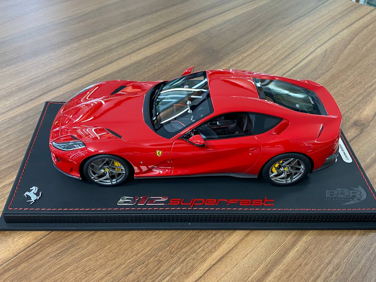 1/18 BBR Models Ferrari 812 Superfast (2017) - Rosso Corsa 322 (Limited 212 pcs)