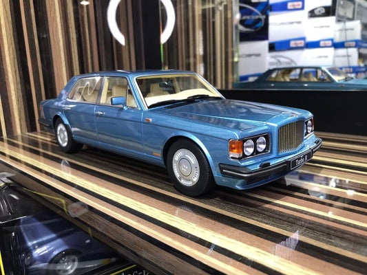 1/18 Diecast Bentley Turbo R Blue GT Spirit Scale Model Car