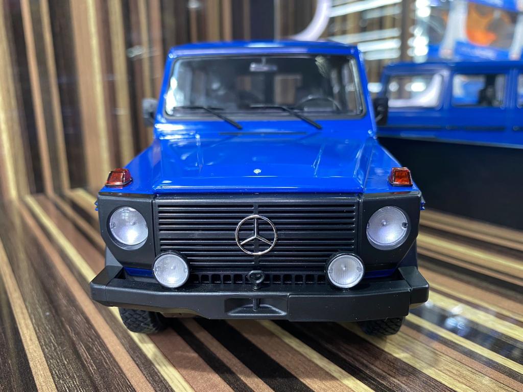 Mercedes-Benz G-Model LWB Minichamps