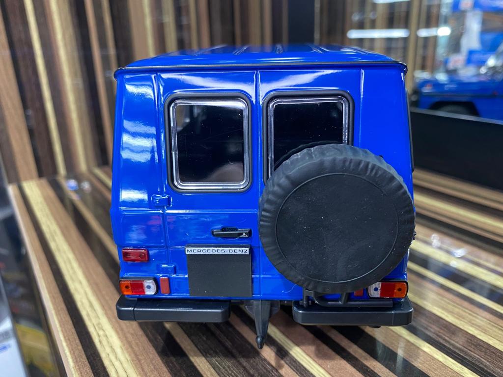 Mercedes-Benz G-Model LWB Minichamps