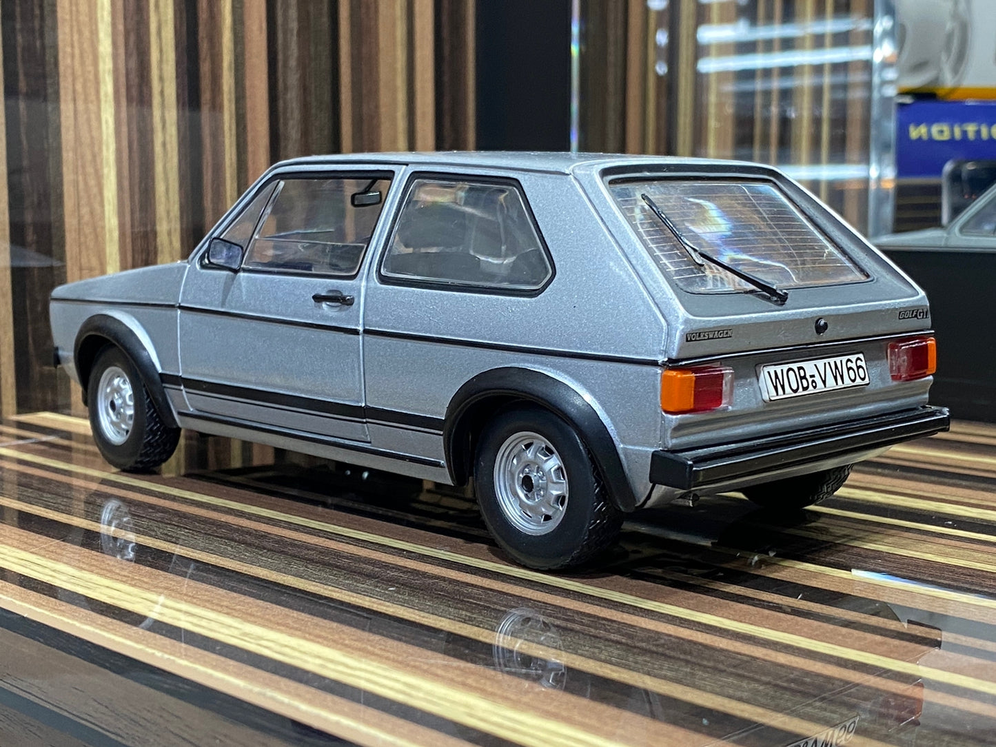 Volkswagen Golf GTI 1976 1/8 by Vitesse