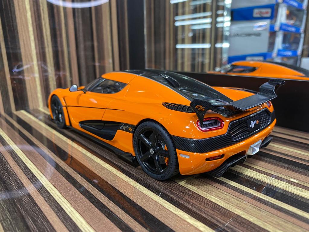 1/18 Diecast Koenigsegg Agera RS Orange AUTOart Scale Model Car