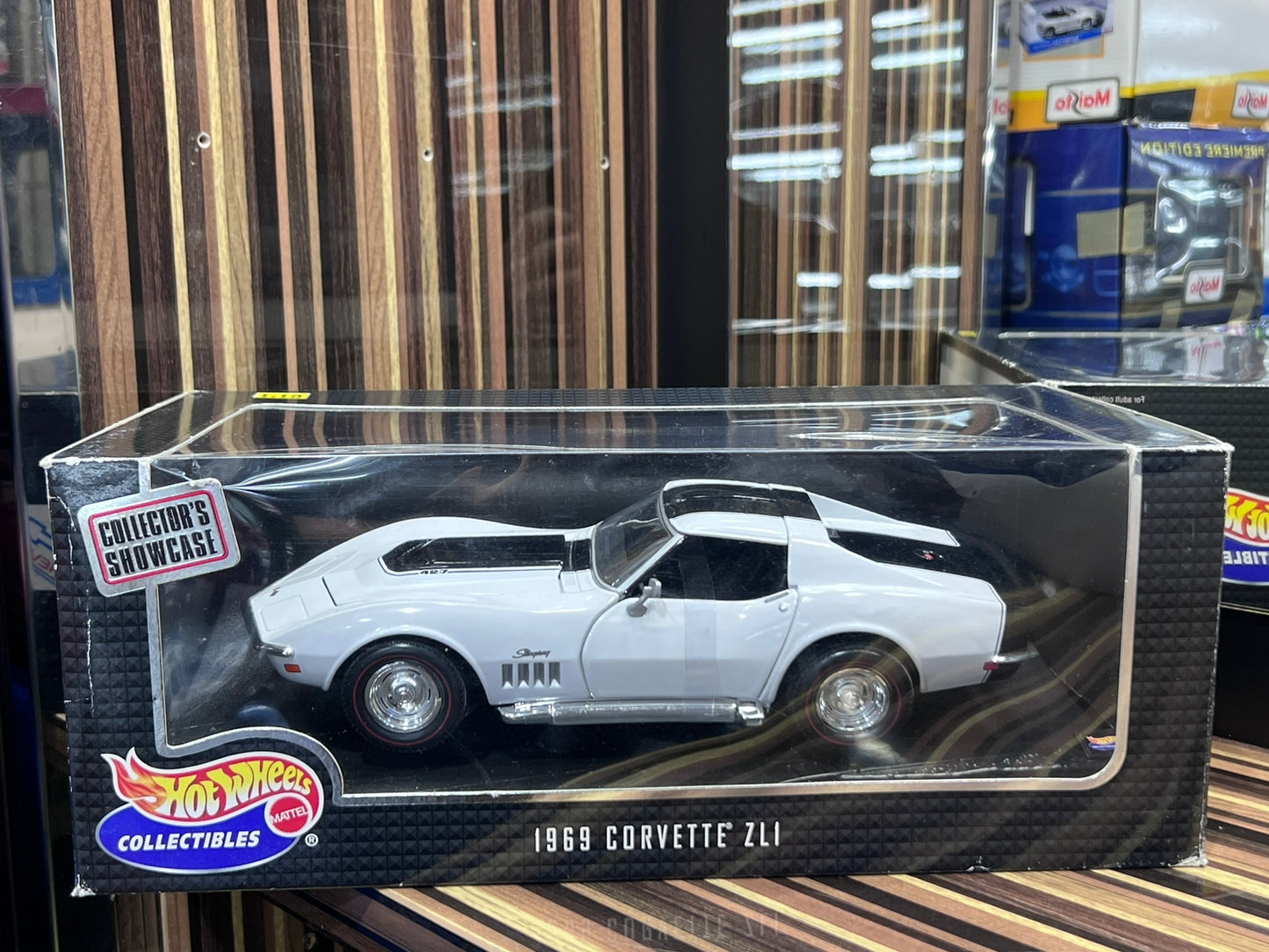 1/18 Diecast Chevrolet Corvette ZL1 1969 by Hot Wheels