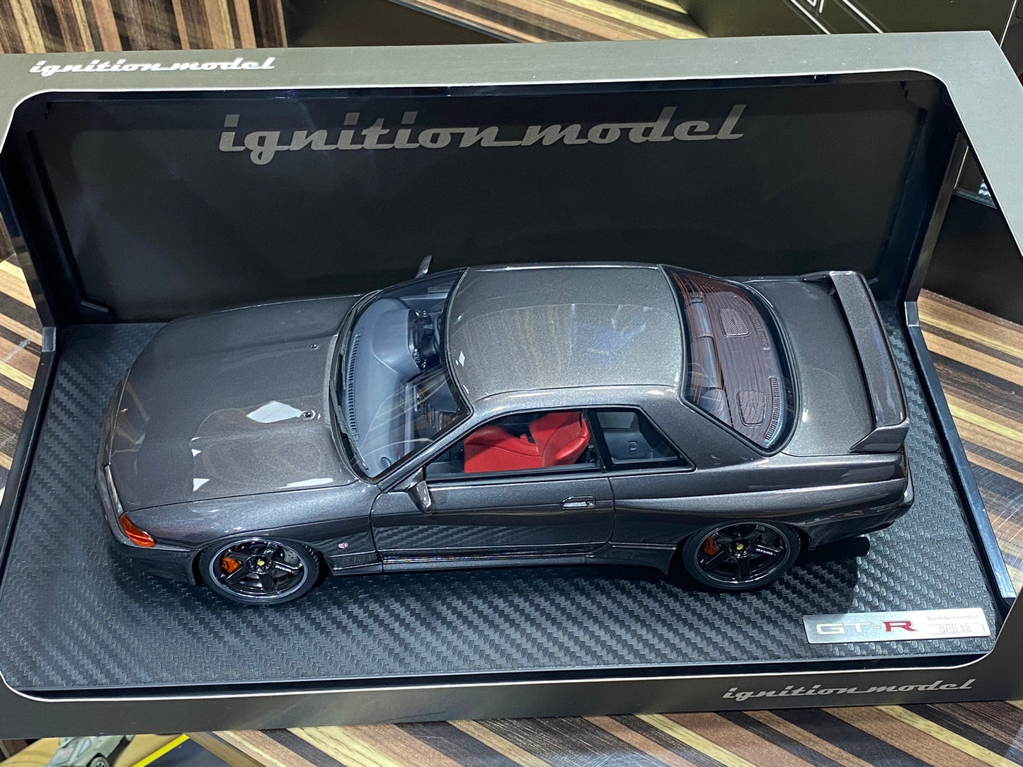 1/18 Diecast Nissan Skyline GT-R R32 Ignition model Miniature Car