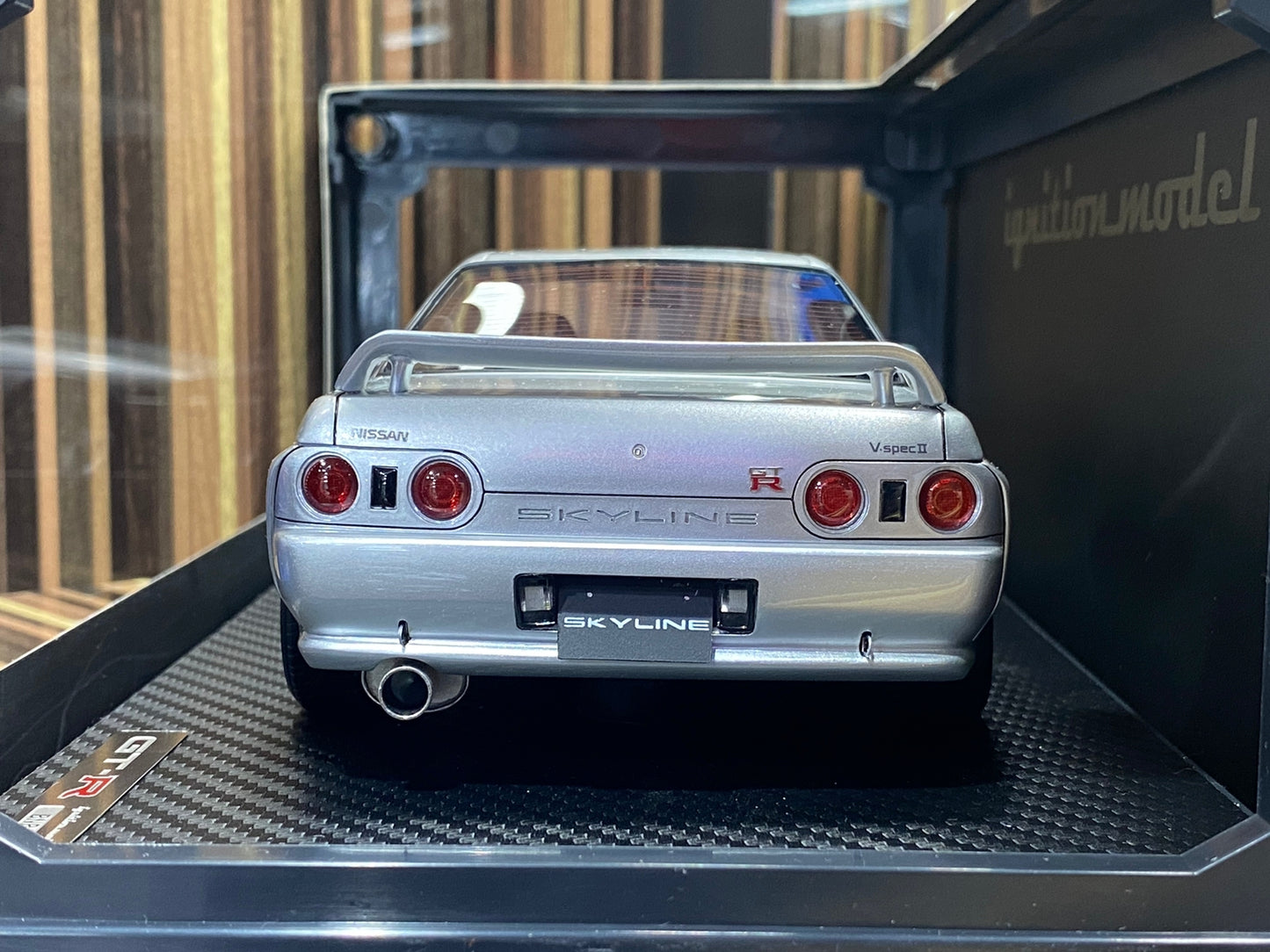 1/18 Diecast Nissan Skyline GT-R R32 Silver Ignition model Miniature Car
