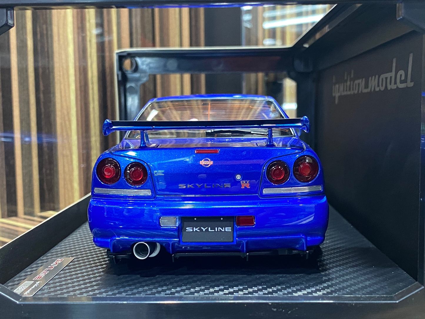 1/18 Diecast Nissan Skyline GT-R R34 4Doors Blue Ignition model Miniature Car