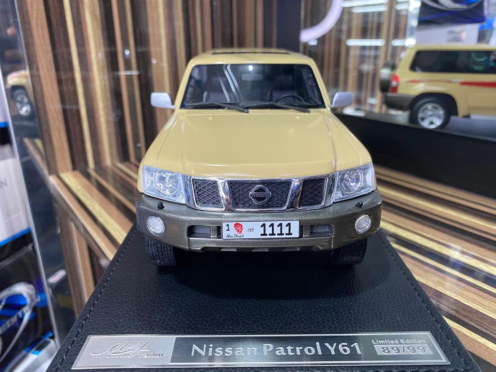 1/18 Diecast Nissan Patrol Safari Y61 IVY Models Scale Model Car