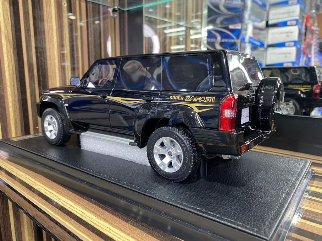 1/18 Diecast Nissan Patrol Safari Y61 Custom Black IVY Models Scale Model Car