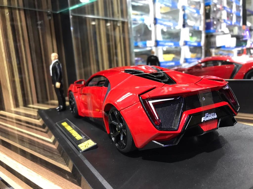 1/18 Diecast DOM Lukan Hypersport Red Miniature car by Jada