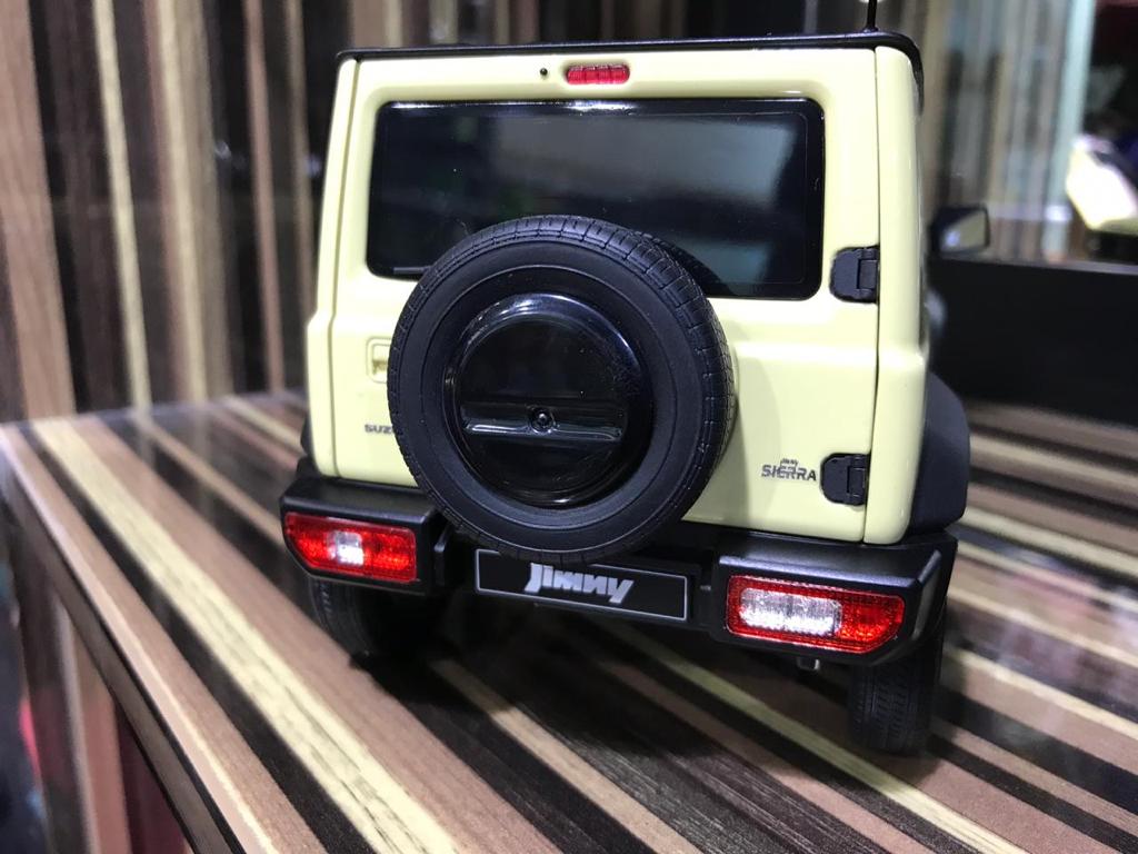 Suzuki Jimny LCD