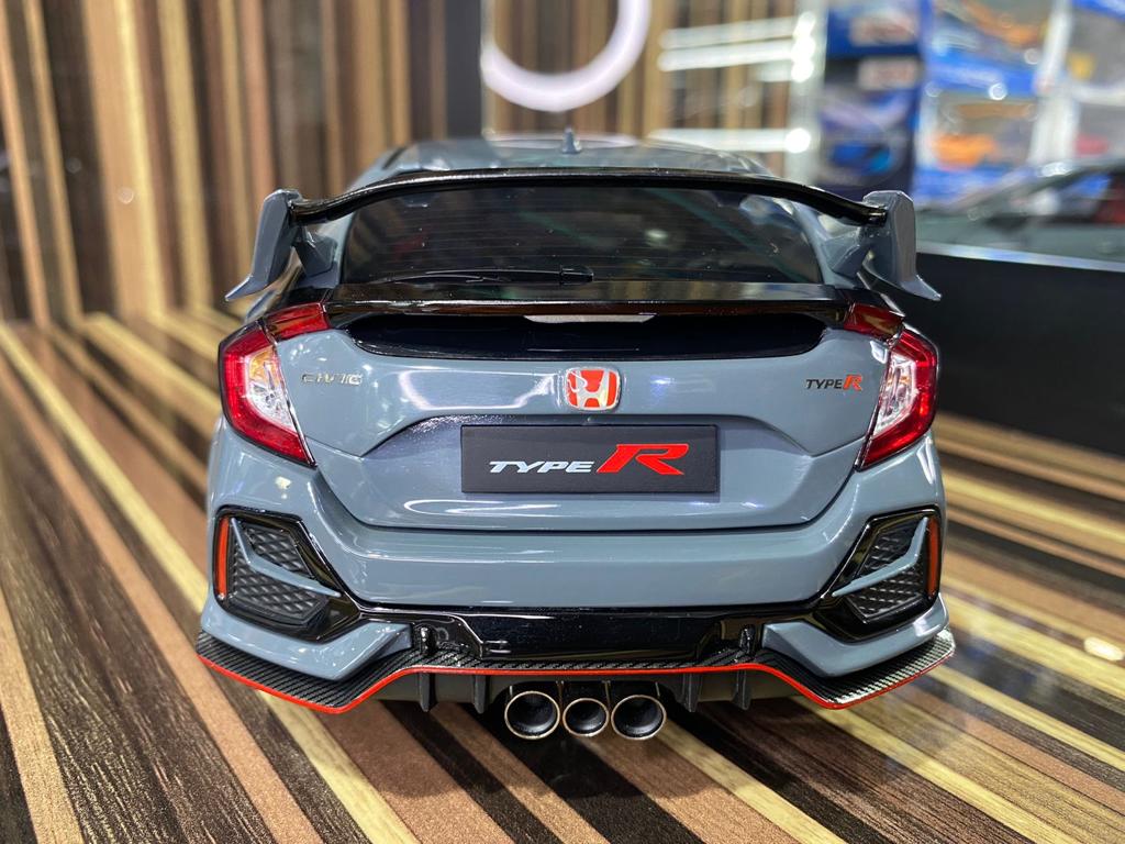 1/18 Diecast Honda Civic Type R 2021 Grey LCD Scale Model Car