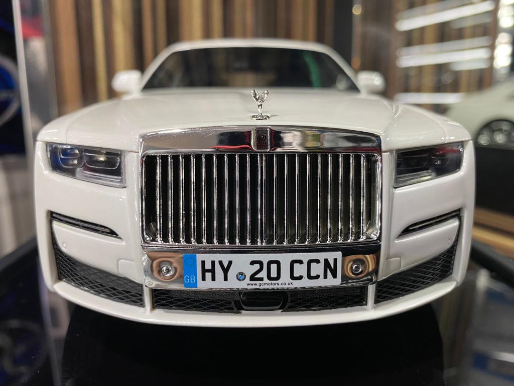 Rolls-Royce Ghost EWB Motorhelix